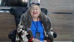 ÜNLÜ OYUNCU GÜLNİHAL DEMİR’DEN ANLAMLI ZİYARET