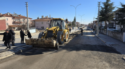  ŞUHUT’TA ALTYAPI VE ÜSTYAPI ÇALIŞMALARI ARALIKSIZ SÜRÜYOR