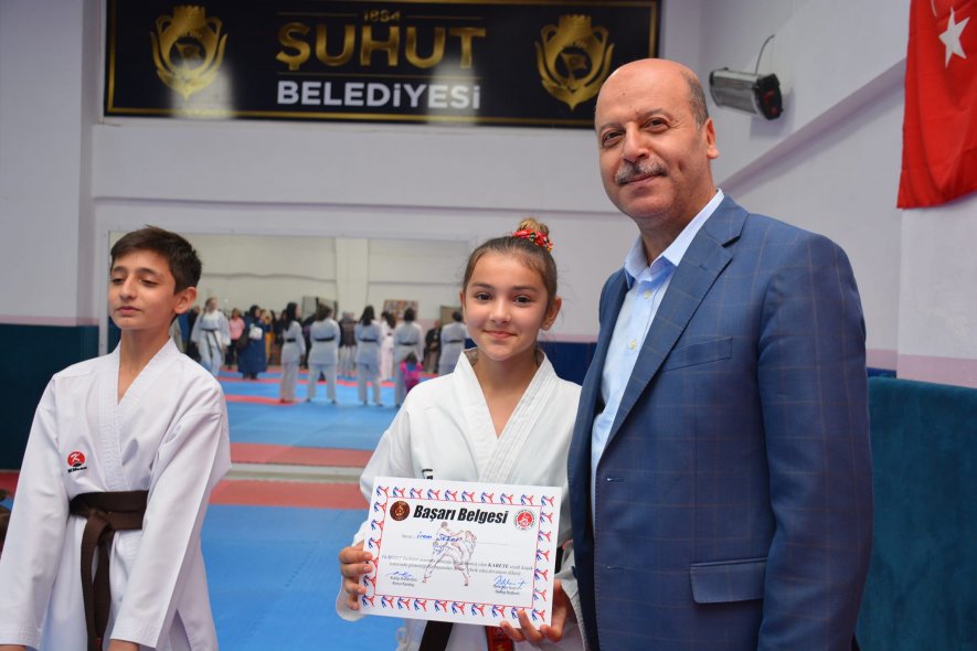 Spor Eğitim Merkezinde Öğrenim Gören Karete Öğrencilerimizin Siyah Kuşak Sınavına Katıldık
