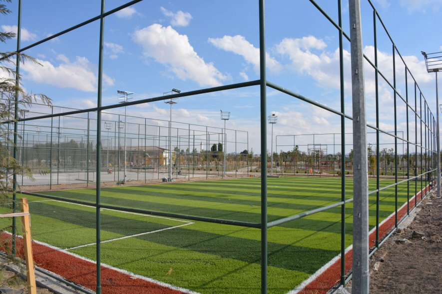 Bölgenin En Büyük Nefes Alanı Şuhut Millet Bahçesi Tamamlanıyor