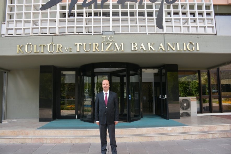 Şuhut'umuzun Güzel Yarınları İçin Durmadan,Yorulmadan Çalışmaya Devam Ediyoruz.