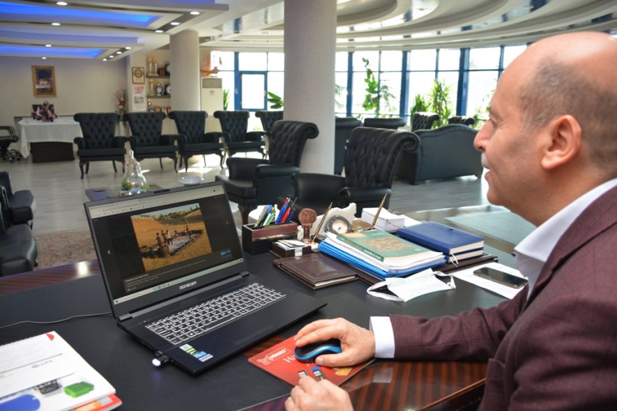 Başkan Bozkurt, AA’nın “Yılın Fotoğrafları” Oylamasına Katıldı.