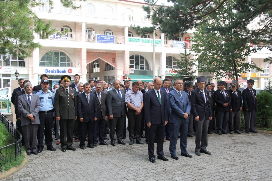 BAŞKAN BOZKURT'TAN GAZİLER GÜNÜ MESAJI