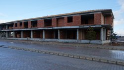 DEVLET BAHÇELİ İŞ MERKEZİ’NDE 3 DAİRE VE 3 DÜKKAN SATIŞA ÇIKIYOR