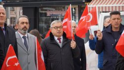 ŞUHUT’TA BAYRAK SEVGİSİ YÜRÜYÜŞÜ YAPILDI