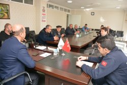 İlçemiz merkezinde hizmet veren değerli muhtarlarımızla bir araya geldik.