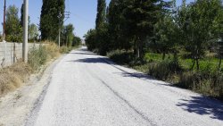 ŞUHUT’TA 10 MİLYON TL’LİK SATHİ KAPLAMA ÇALIŞMASI BAŞLADI