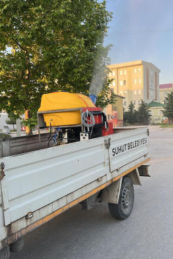ŞUHUT BELEDİYESİ HAŞERE RİSKİNE KARŞI SAHADA