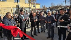 BAŞKAN ÖZAŞKIN EMRE ECZANESİ’NİN AÇILIŞINA KATILDI