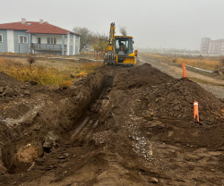 HACI MUSA MAHALLESİ YENİ SU HATTINA KAVUŞUYOR