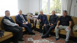 BAŞKAN ÖZAŞKIN’DAN KAVAKLI KÖYÜ’NDE ANLAMLI ZİYARET