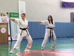ŞUHUT’TA 19 MAYIS BAYRAMI BÜYÜK COŞKUYLA KUTLANDI