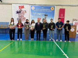 ŞUHUT’TA 19 MAYIS BAYRAMI BÜYÜK COŞKUYLA KUTLANDI