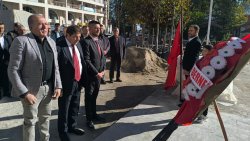 BAŞKAN ÖZAŞKIN MUHTARLAR GÜNÜ PROGRAMINA KATILDI