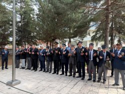 ŞUHUT’TA 19 EYLÜL GAZİLER GÜNÜ TÖRENLE KUTLANDI