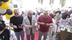  BAŞKAN ÖZAŞKIN  KUAFÖR SALONU AÇILIŞINA KATILDI