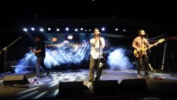 ŞUHUT’TA ZAFER HAFTASI COŞKUSU ROTA BAND İLE DEVAM ETTİ