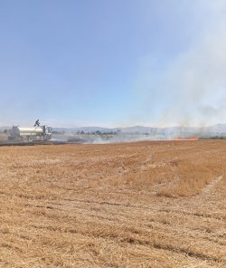 ŞUHUT’TA ÜÇ AYRI YANGINA İTFAİYE EKİPLERİMİZDEN HIZLI MÜDAHALE