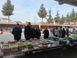 KAPALI PAZARYERİNDE GIDA GÜVENLİĞİ DENETİMİ YAPILDI