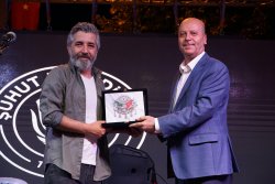 Şuhut Belediyesi 15.Zafer Haftası Kültür ve Sanat Etkinlikleri Kapsamında Bugün Ali Kınık Binlerce Hemşehrimiz İle Buluştu.