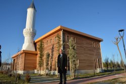 Şuhut Belediye Başkanı Recep Bozkurt‘un vizyon projeleri arasında yer alan Şuhut Millet Bahçesi açılış için gün sayıyor.