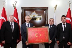 BAŞKAN ÖZAŞKIN’DAN VALİ AKTAŞ’A HAYIRLI OLSUN ZİYARETİ