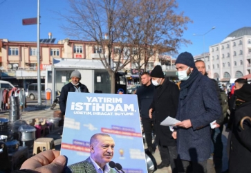 Başkan Bozkurt İlçe Esnafını Ziyaret Ederek Yeni Ekonomi Modelini Anlattı