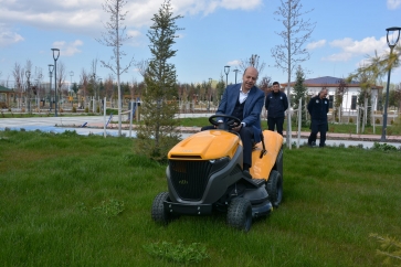Şuhut Millet Bahçesi Bakım Çalışmaları Devam Ediyor.