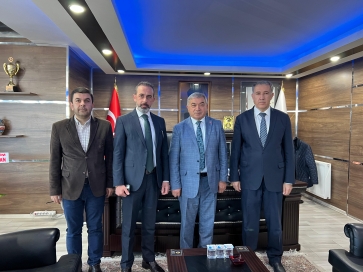 İLÇE MİLLİ EĞİTİM MÜDÜRÜ EBUBEKİR BOZKURT’TAN BAŞKAN ÖZAŞKIN’A ZİYARET