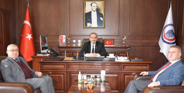 BAŞKAN ÖZAŞKIN’DAN AFSÜ’YE ZİYARET