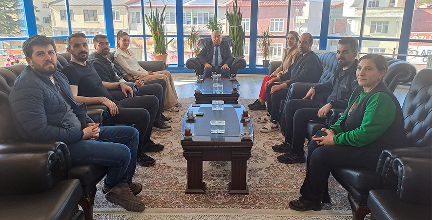 PROJE EKİBİ BAŞKAN ÖZAŞKIN’I ZİYARET ETTİ