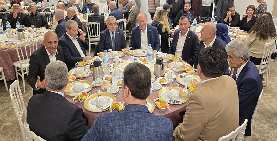 BAŞKAN ÖZAŞKIN MHP’NİN İFTAR PROGRAMINA KATILDI