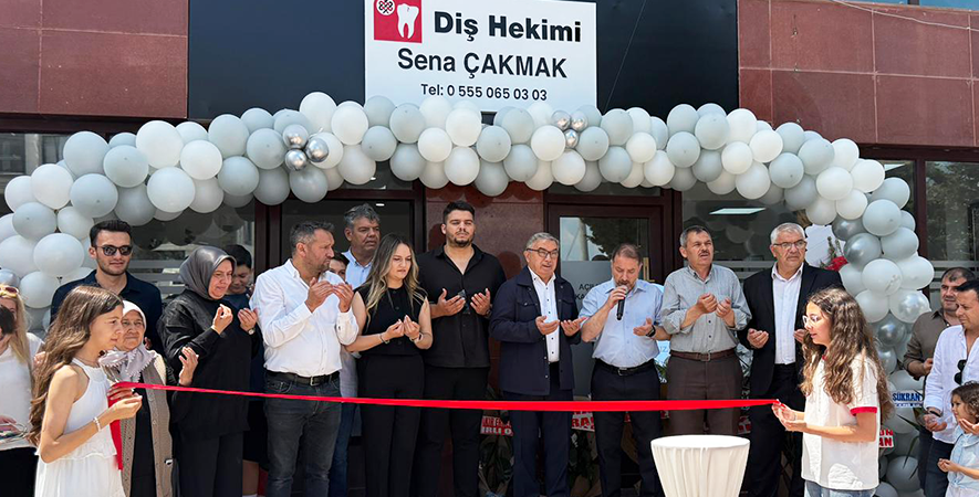 BAŞKAN ÖZAŞKIN DİŞ KLİNİĞİ AÇILIŞINI YAPTI
